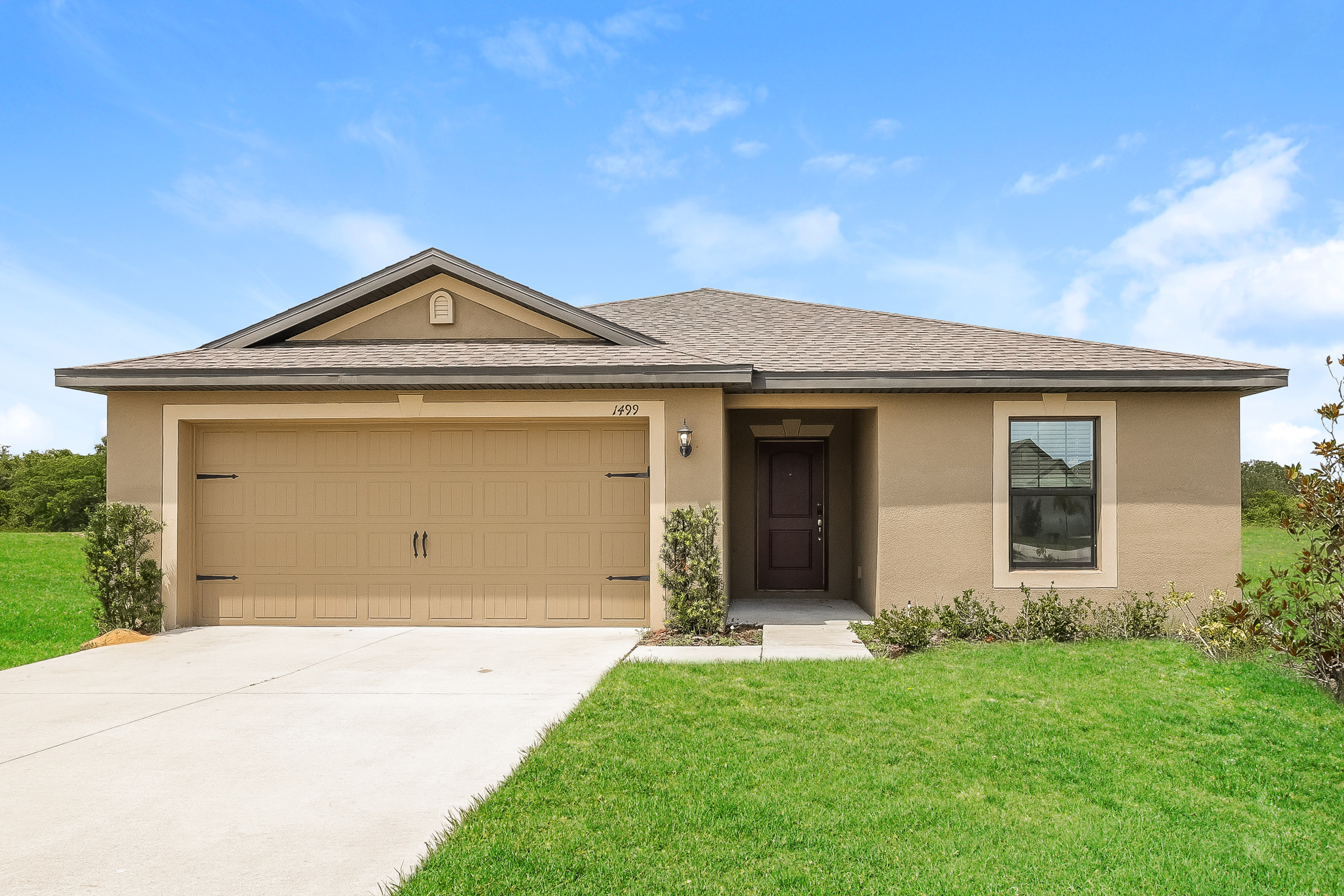 1499 Swan Lake Circle Dundee, FL 33838